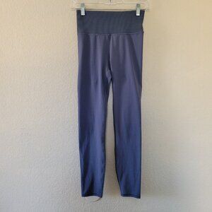 Vuori Womens Rib Studio Performance Legging Size Small Athletic Gray VW428 EUC